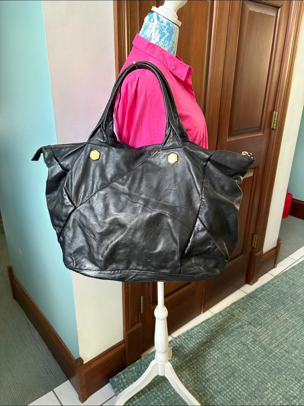 Marc Jacobs  Tote bag  shoulder bag  large bag  leather black/brass hardware EUC